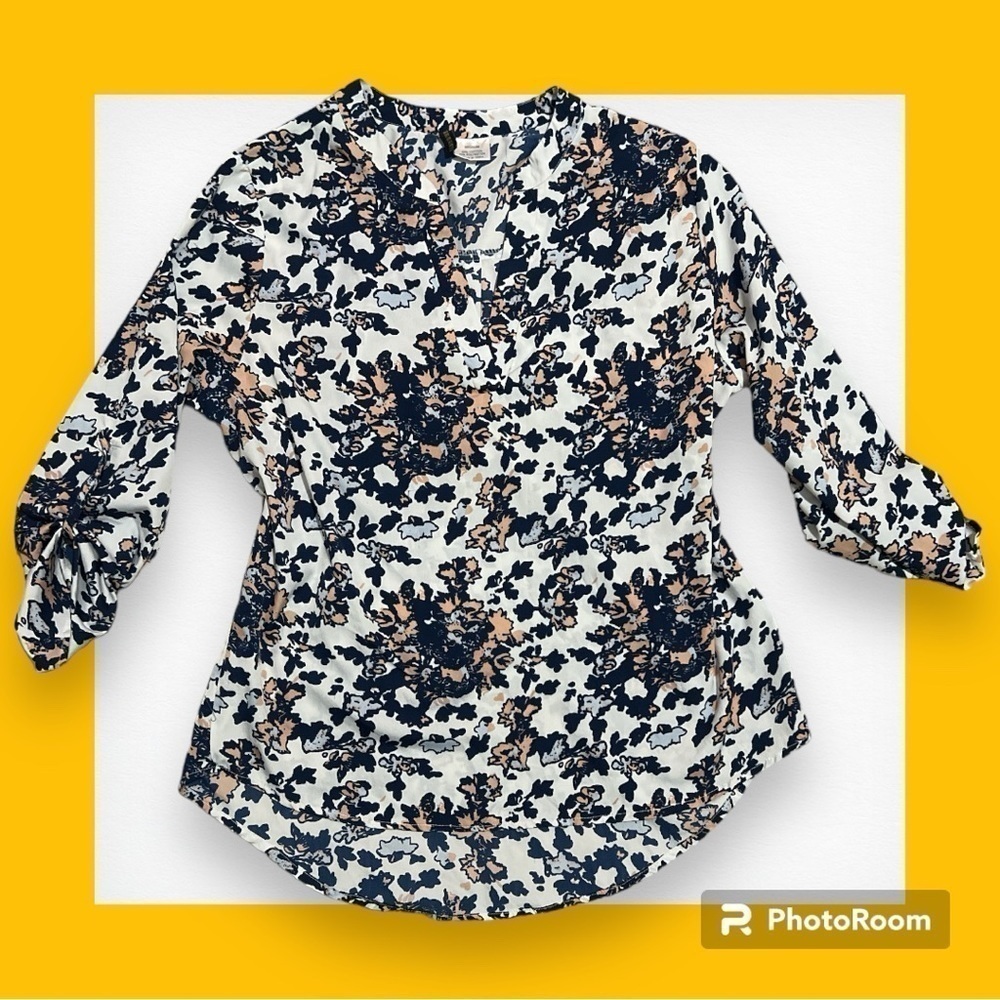 Manhattan Blues Floral Blouse Medium Oversized
